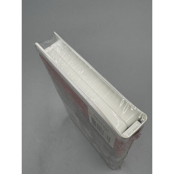 Walt Disney Film Classics Treasure Island VHS In Clamshell SEALED - Picture 4 of 4